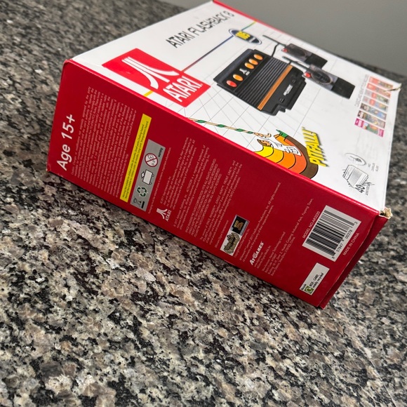 Atari Flashback 8 Console with Controllers - Picture 8 of 11